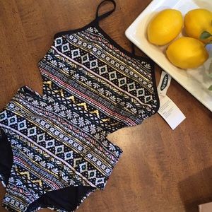 ☀️Girls Old Navy One Piece - Size L (10/12)☀️